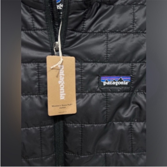 Patagonia Women’s Small Nano Puff Insulated Jacket Black Puffy NWT - Picture 4 of 13